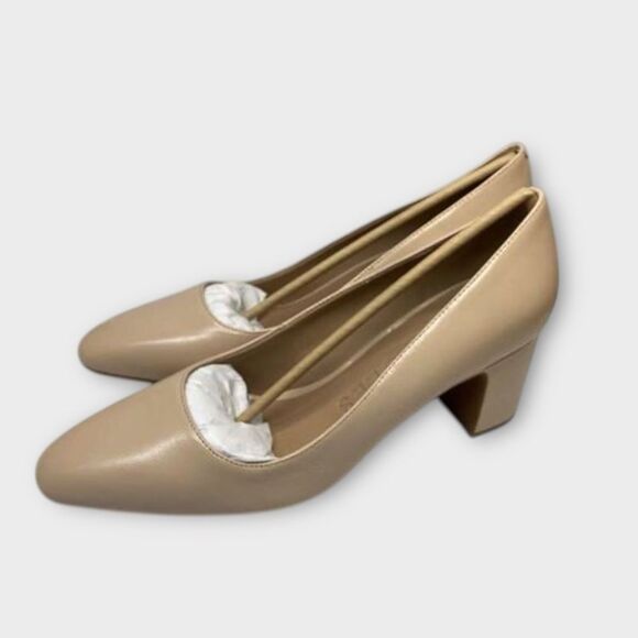 AEROSOLES Tan Heels - Picture 1 of 6